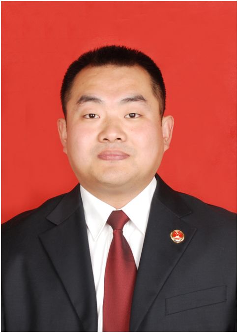 原威海副市长徐连新受审 以明显低于市场价格