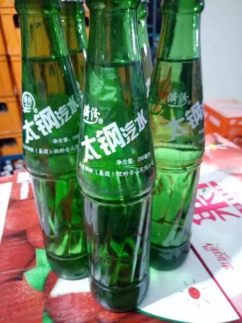 中国汽水地理每一座城市都有一款从小喝到大的专属饮料