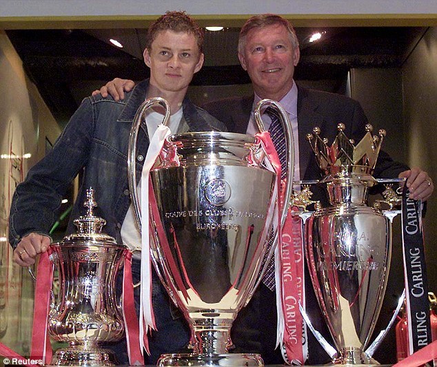 索尔斯克亚能镇住曼联吗?他的战术模板竟是利