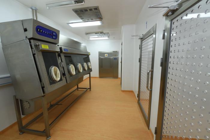 李嘉诚携李泽楷为汕大世界顶级生物安全实验室新楼启用揭幕