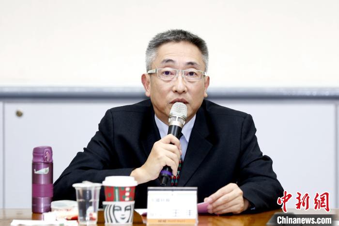 两岸民间合办首届金沙书院散文奖获热烈响应