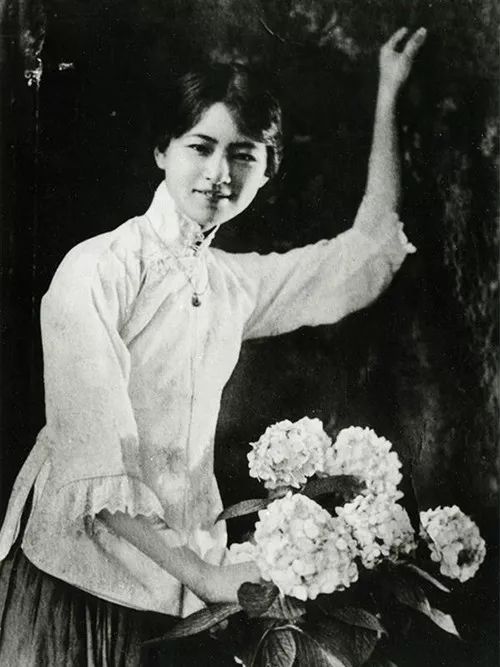 能"吃"又能读的《诗经》,做一个腹有"诗书"的人,其实很简单!