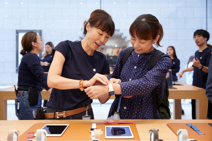 祝iPhone XS XS Max和Apple Watch Series 4发