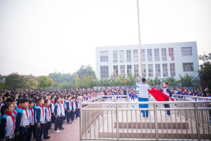 山东省第七届小学校长大会暨青岛市即墨区德馨小学"三生课堂"建设现场