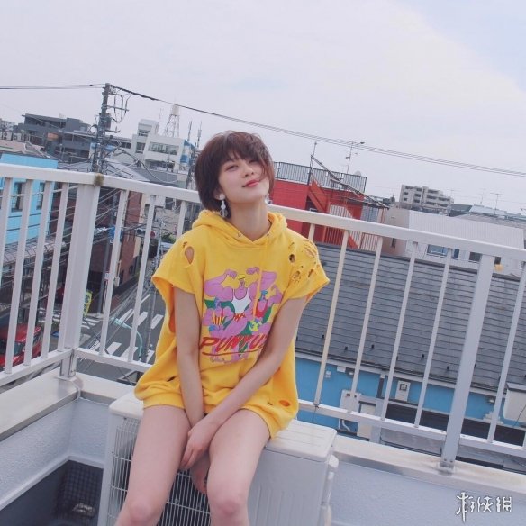 9头身模特桥爪爱霸气写真 穿西装出席成人式帅炸天!