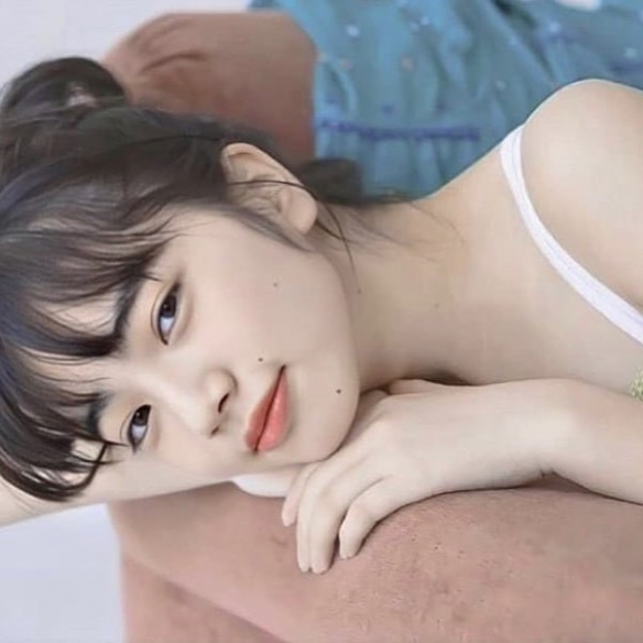 日系冬季的暖阳!日本演员&模特小松菜奈最新美照