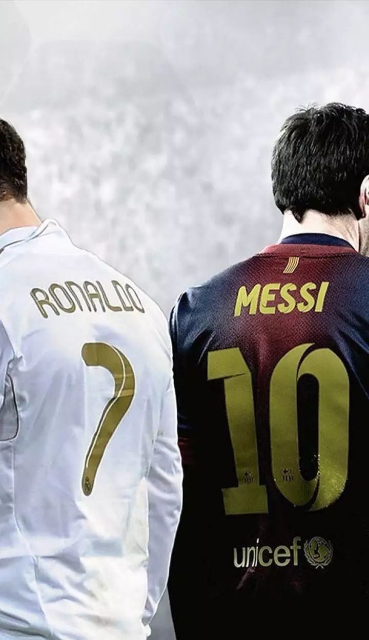 正文  梅西:我要回家了.c罗:嗯,一起.