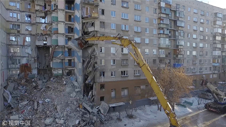 俄罗斯天然气爆炸遇难人数升至36人 民众聚集