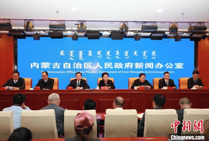 中国最快的高铁 图为新闻发布会现场。 张林虎 摄