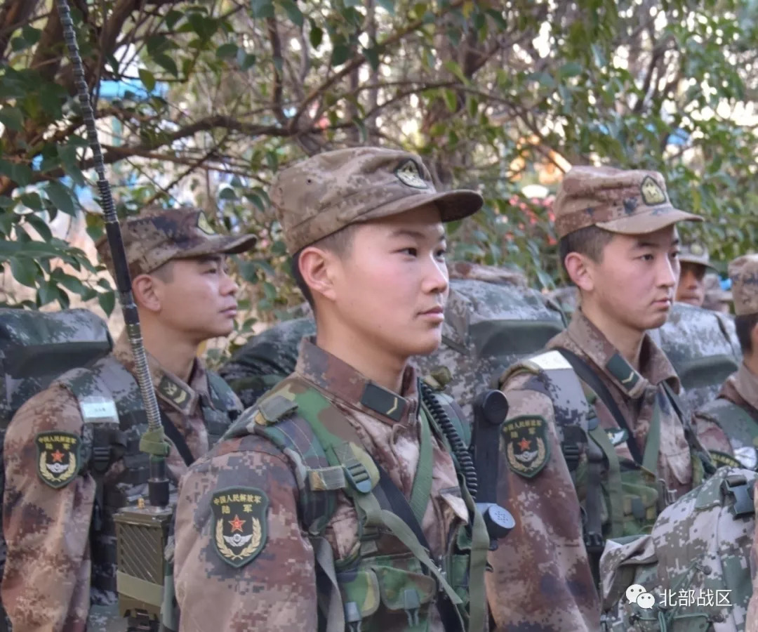 影像志军营里传唱起我们的歌