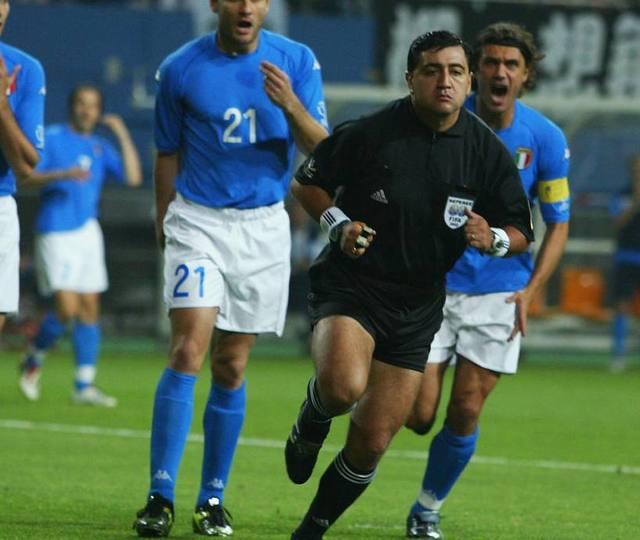 2002世界杯韩国的丑陋不会忘怀!意大利80岁老