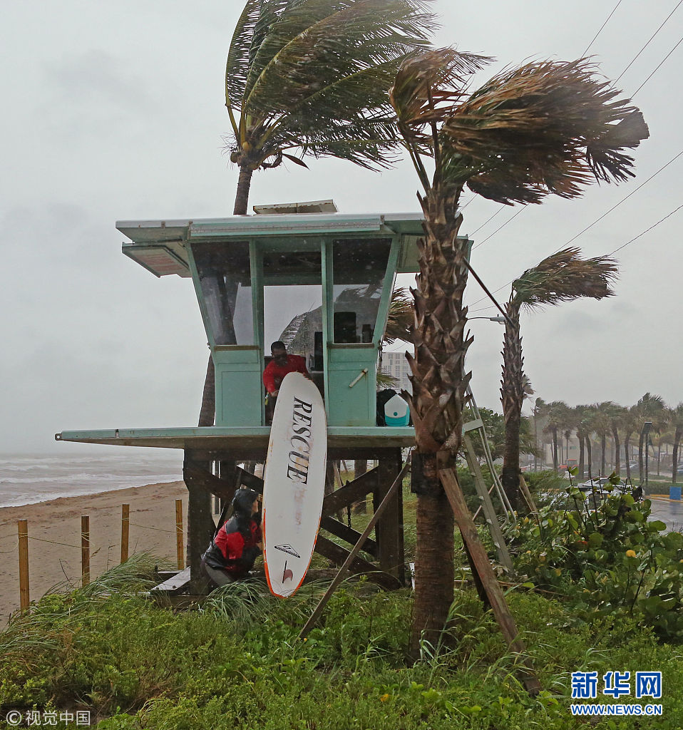 热带风暴戈登登陆佛州 美国发布飓风观察预