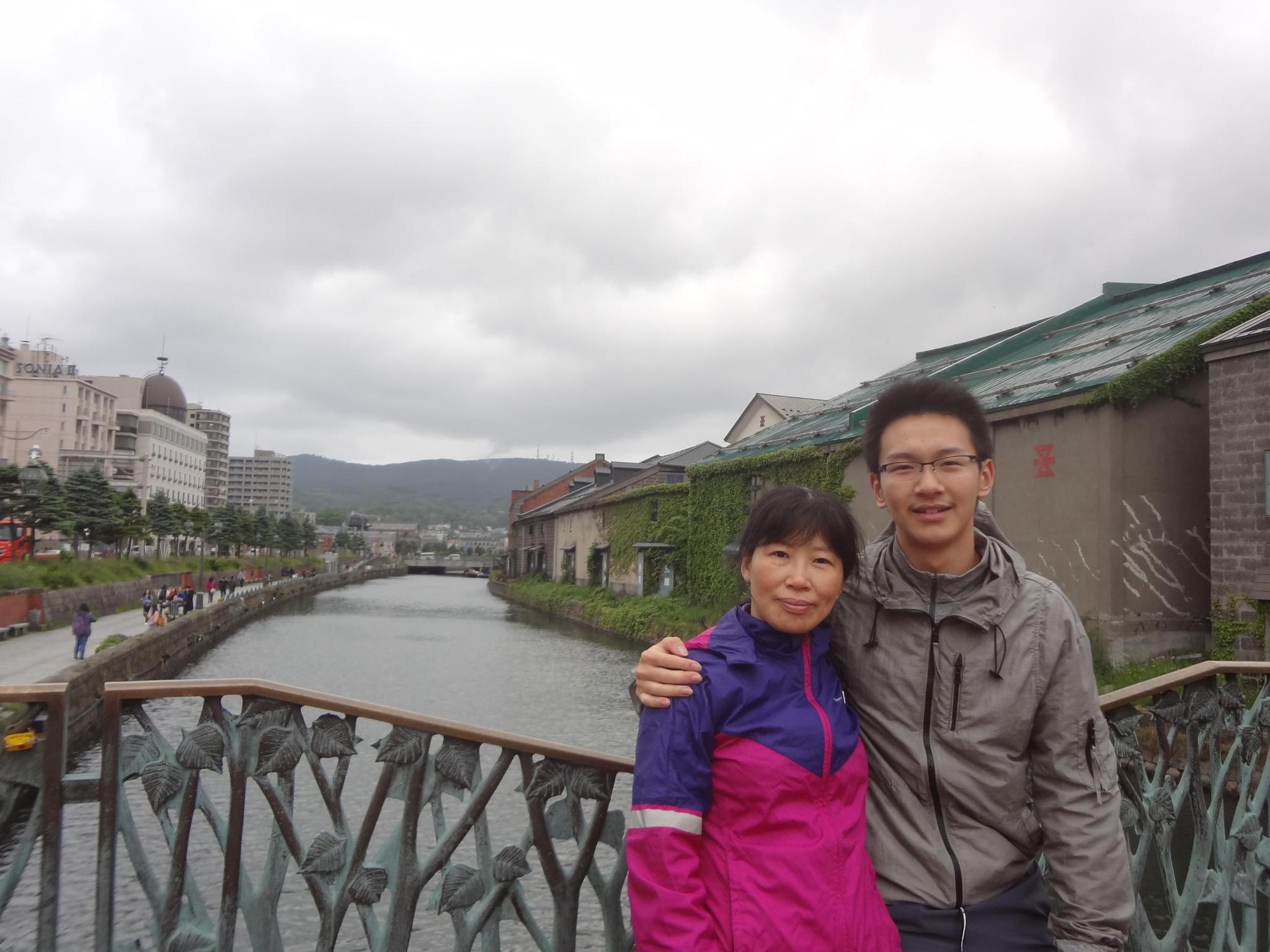 母亲节③|母子在日记本上"对话",耶鲁男孩感恩妈妈的陪伴|耶鲁|张双翼