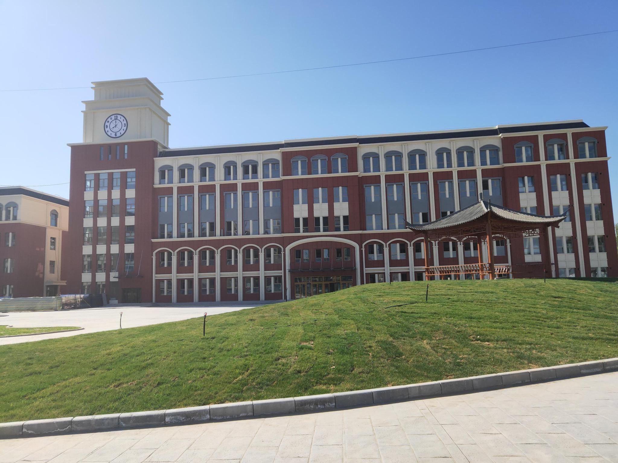 日前,记者从南京对口支援新疆伊宁市前方指挥组获悉,新一轮对口援疆