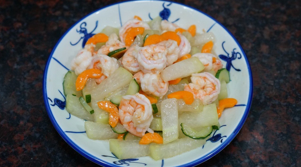 虾仁炒冬瓜,低脂肪的潮汕家常菜,做法简单,美味又营养_手机新浪网