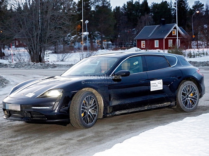 保时捷Taycan Cross Turismo谍照 2020年亮相