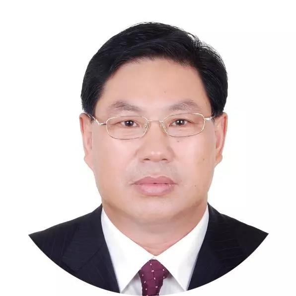 泰州市行政审批局党组书记,局长:任国平 "这城不很大,但各种尘世的