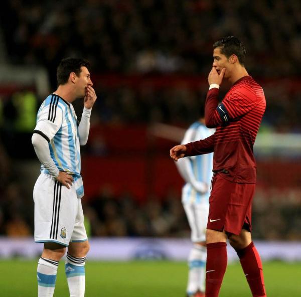 前哨既当爹又当妈梅西c罗今夜一起回家