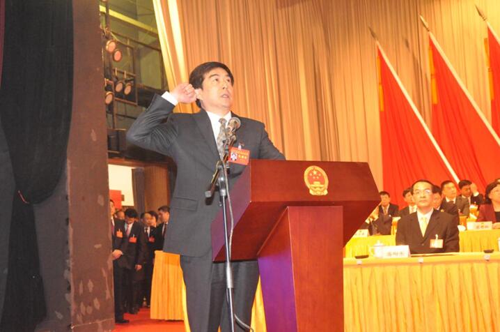 陈灿辉当选泉州市人大常委会主任 游宇飞当选