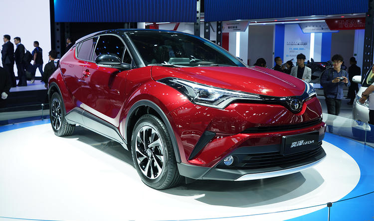 丰田发布了四款新车，两款是特供中国的插电混动车 | 2018 北京车展-新浪汽车