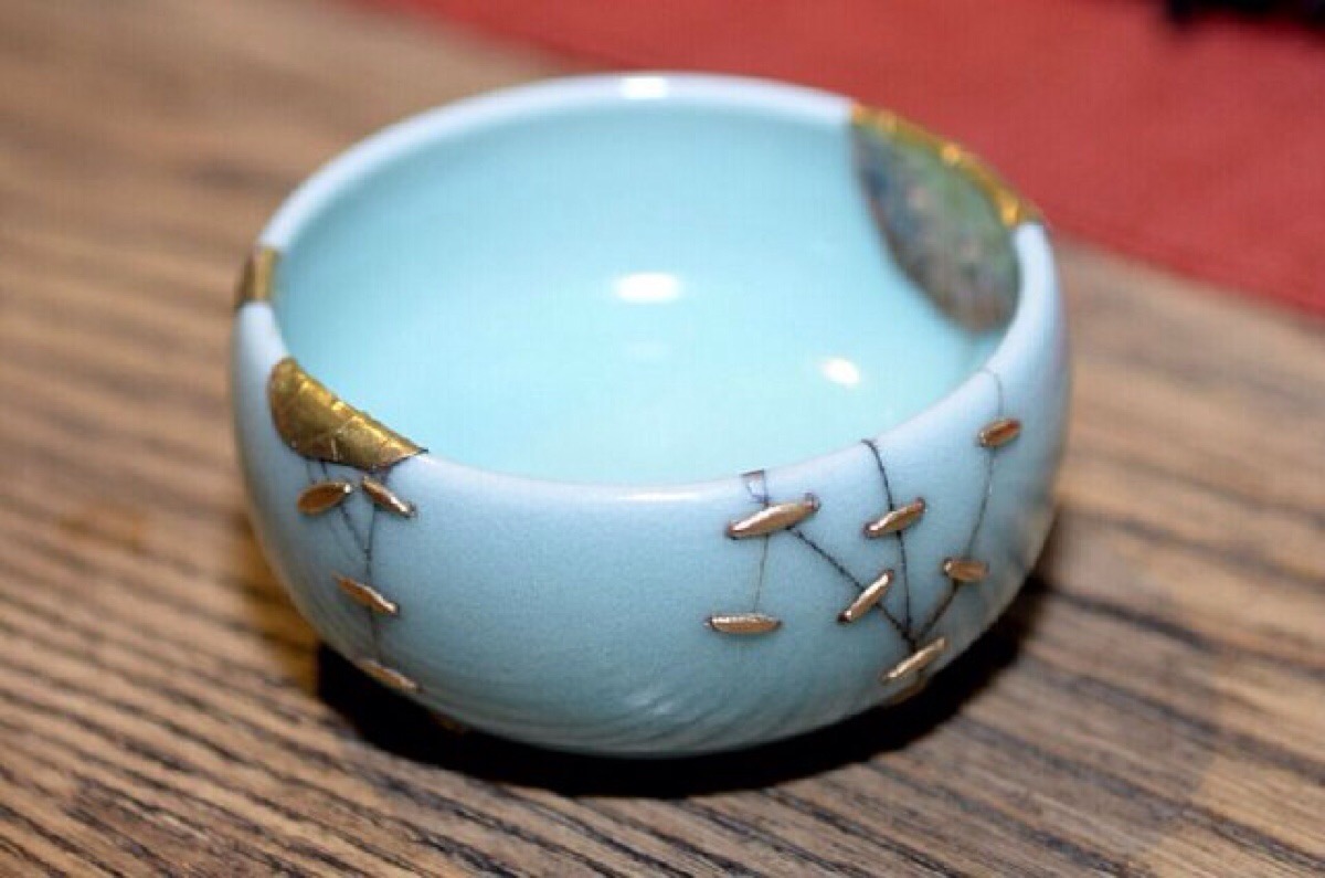 将破瓷片变成精美艺术品,40平米的店铺也能月赚15万