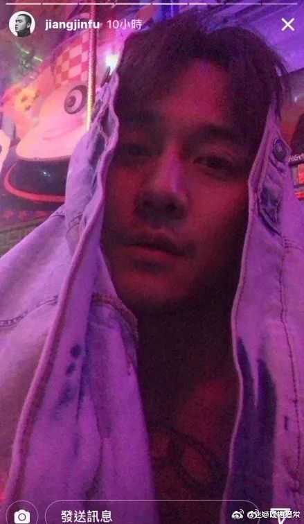 开心晒恋情，却被路人挖出新女友刚劈腿？