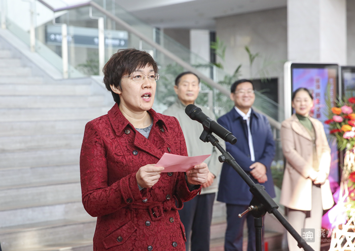 滨州市庆祝改革开放40周年大型摄影作品展开幕