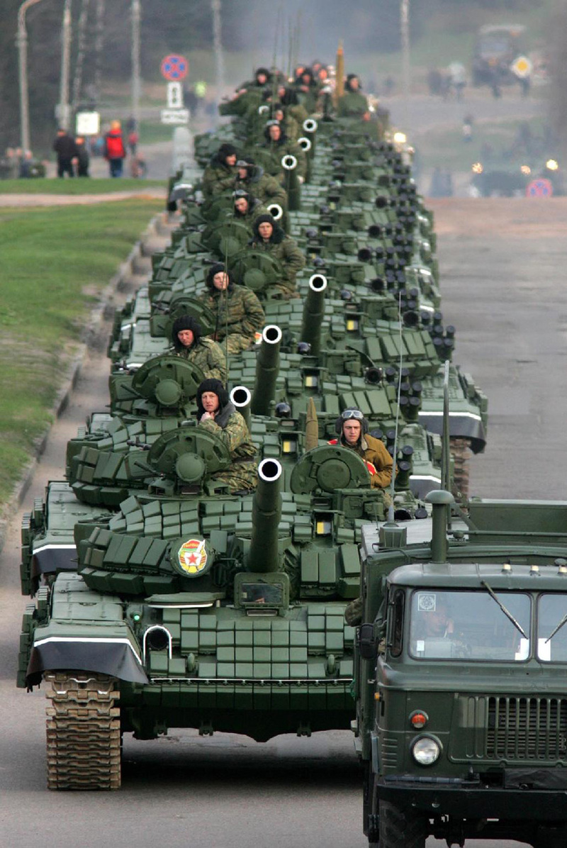 资料图：俄罗斯坦克部队