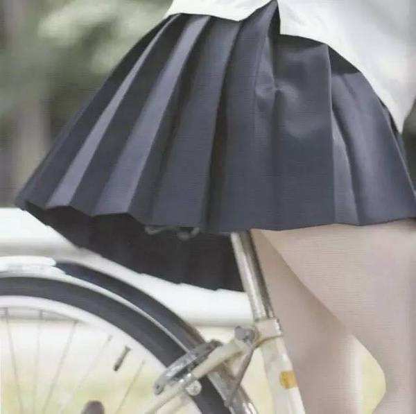 英国将偷拍裙底定为性犯罪 最高判2年