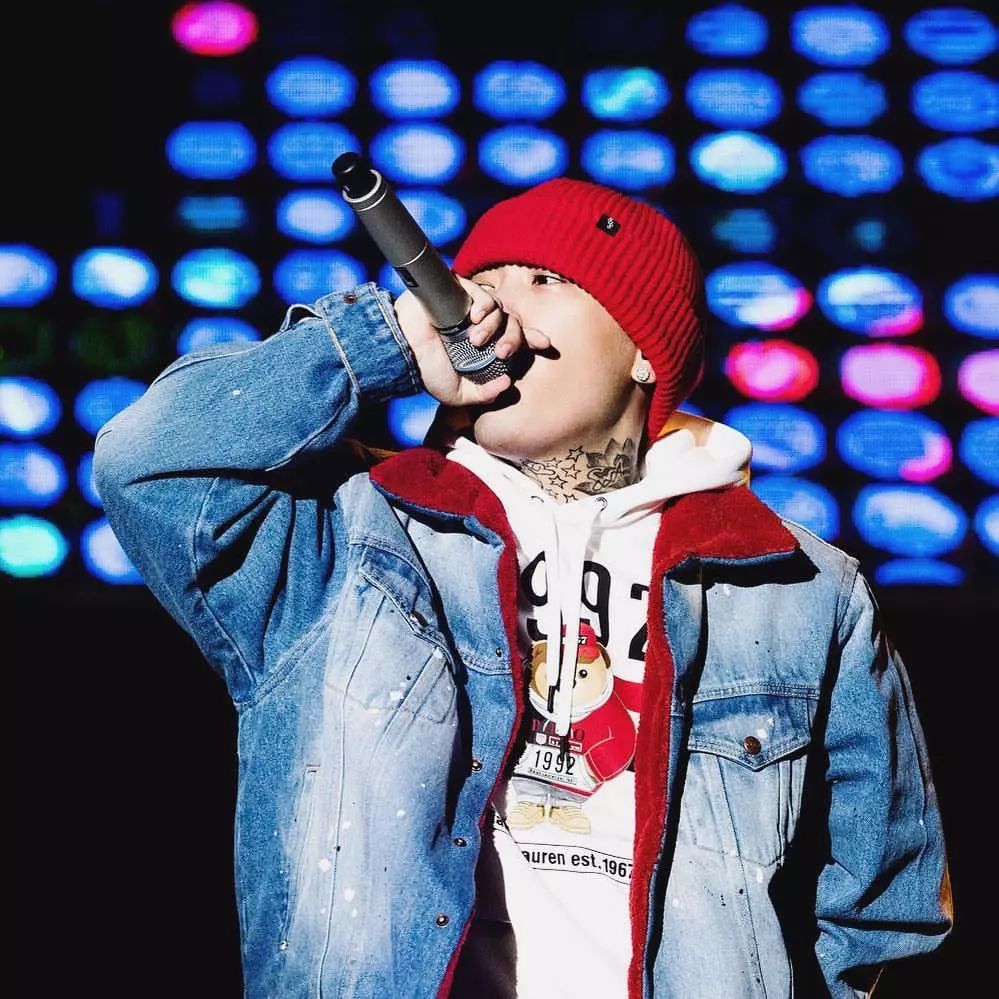 如果说到最有钱的明星,那就不能不提rapper dok2.