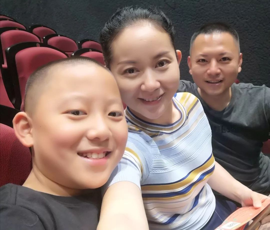 人民日报都转了!福州这个网红家庭新作太魔性!