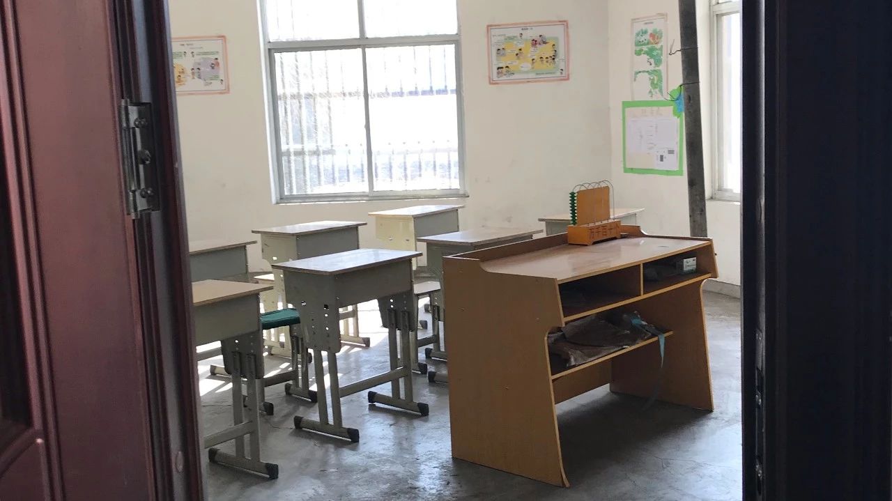 1月17日，杨庄小学，一年级教室。新京报记者王福艳 摄