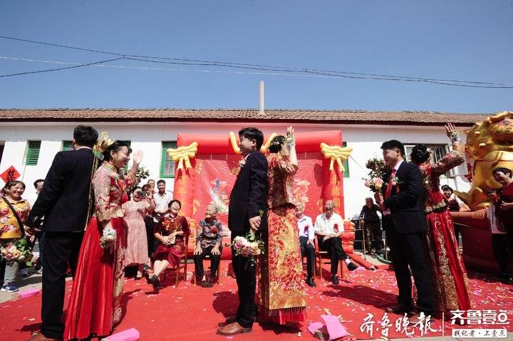 山东高密三胞胎同时结婚，十年前兄弟三人高考考出“连号分”休闲区蓝鸢梦想 - Www.slyday.coM