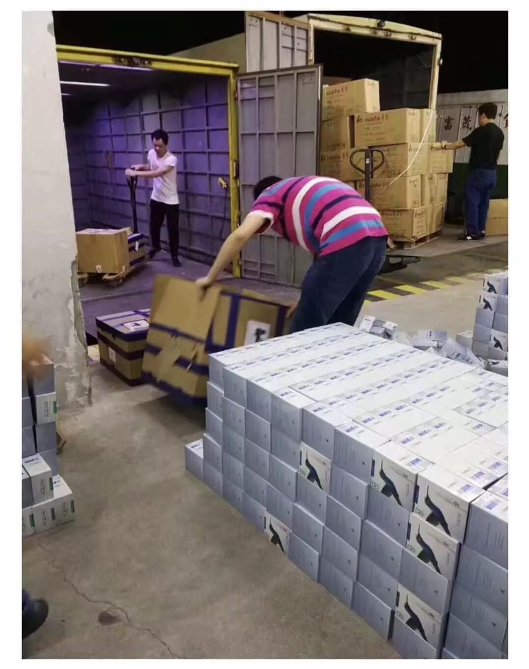 又一个代购从日本飞杭州携带60盒这款电子烟