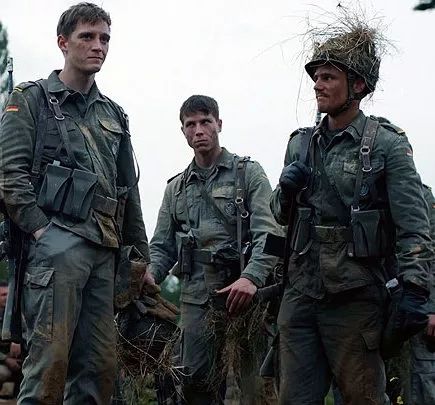 现代德军终于雄起硬扛阿富汗塔利班获新版铁十字勋章