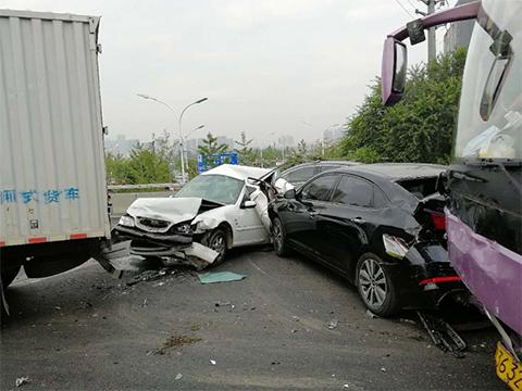 供图首发集团养护公司