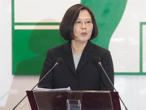 蔡英文的外态被民多酸讽(图片来源:“中时电子报”)
