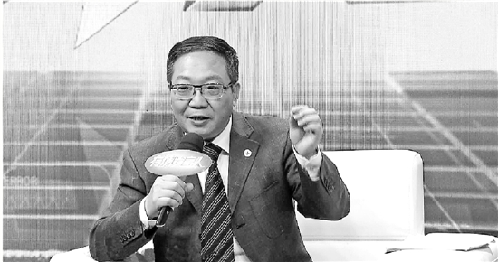 马伟杭答:在"互联网 医疗健康"的大背景下,信息化成为做好"关键小事"