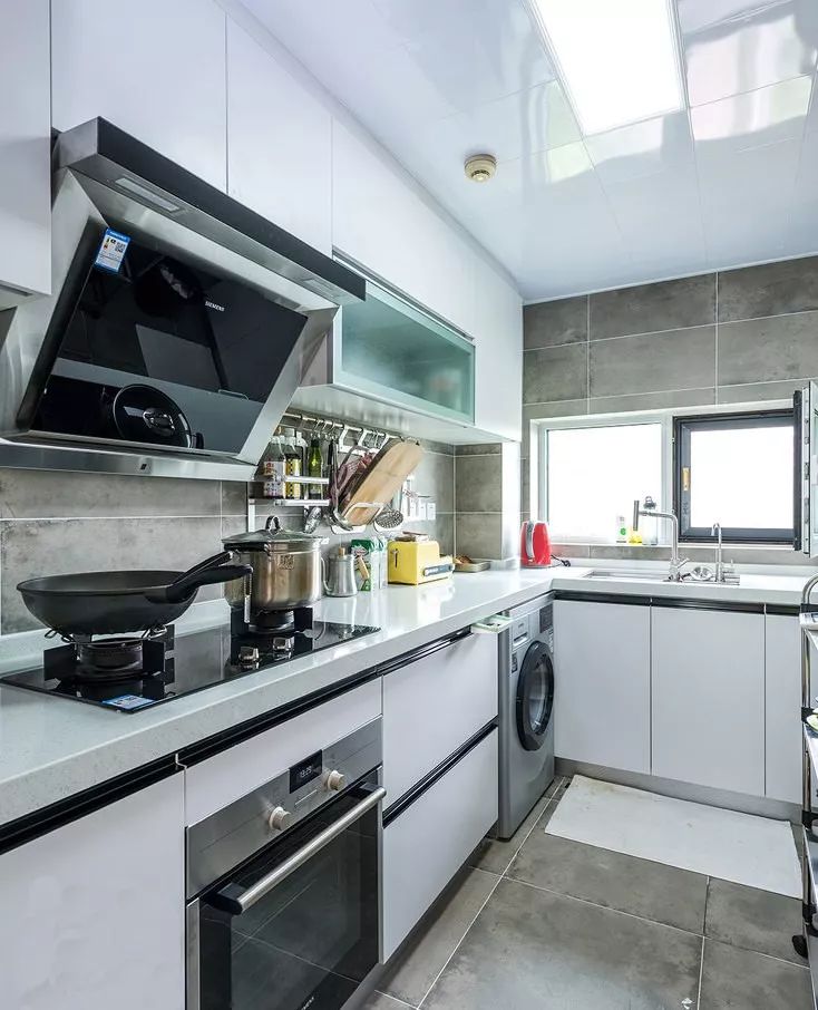 厨房这样装好看又实用30年都不过时