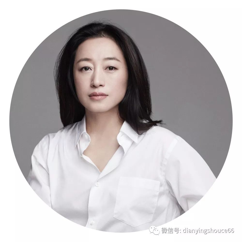 她是最会唱作的当代艺术家!