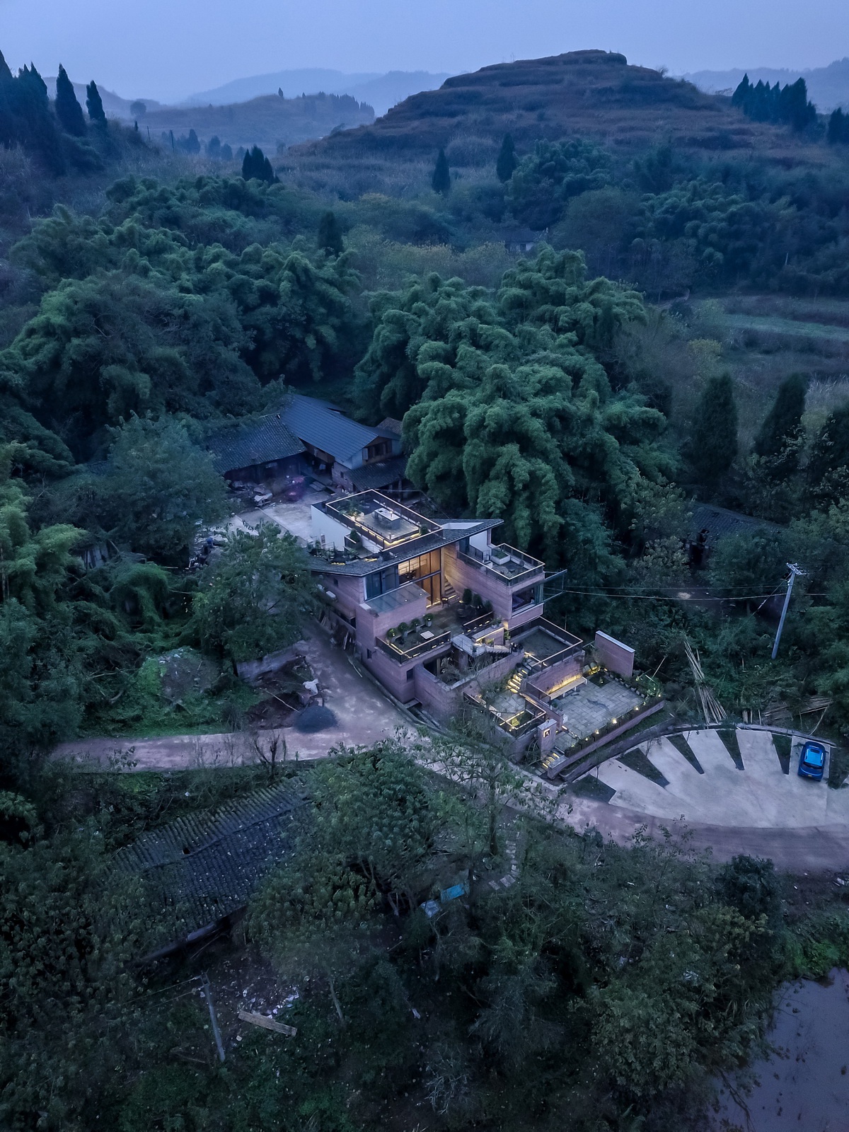 刘家山舍 / 刘九三