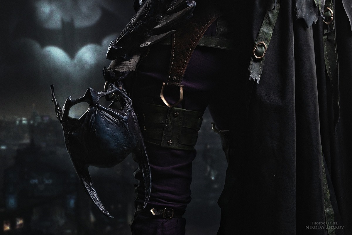 国外妹子cos狂笑之蝠美图 帅气潇洒却又妖艳疯癫