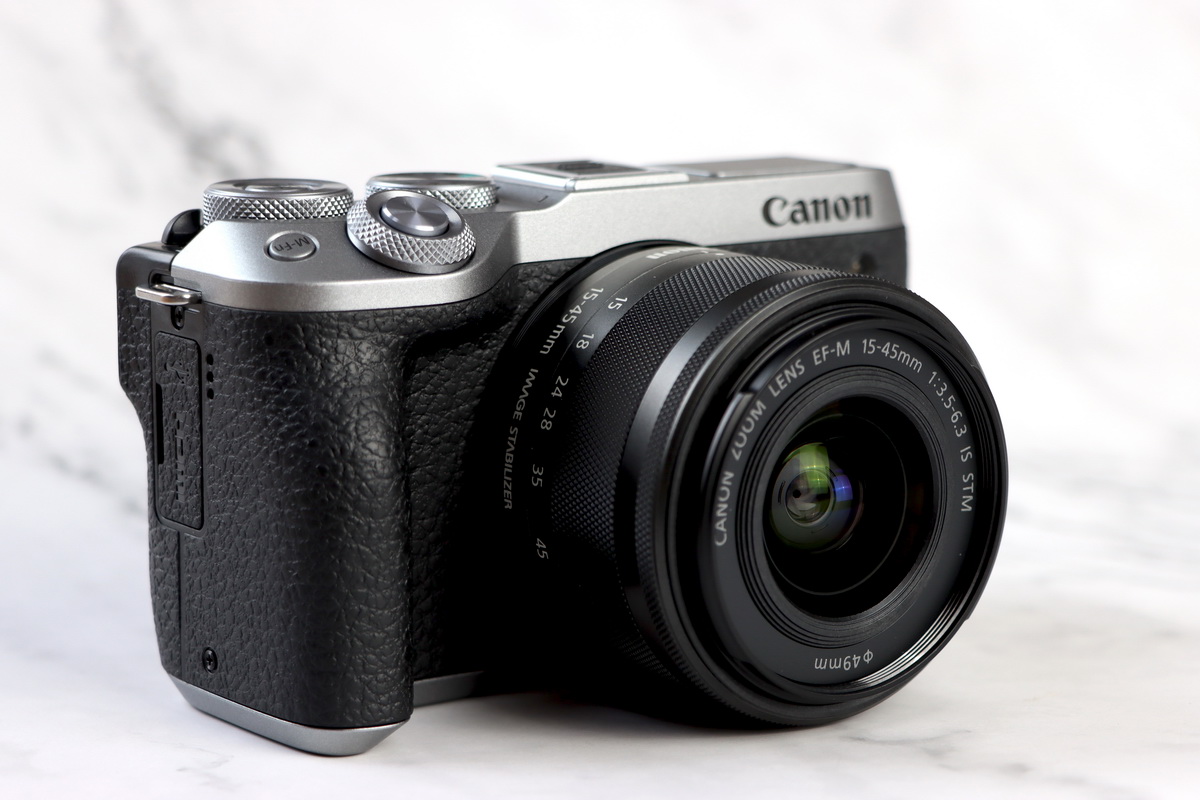 放在口袋里的aps-c画幅无反 eos m6 mark ii外观图赏|机身|佳能_新浪