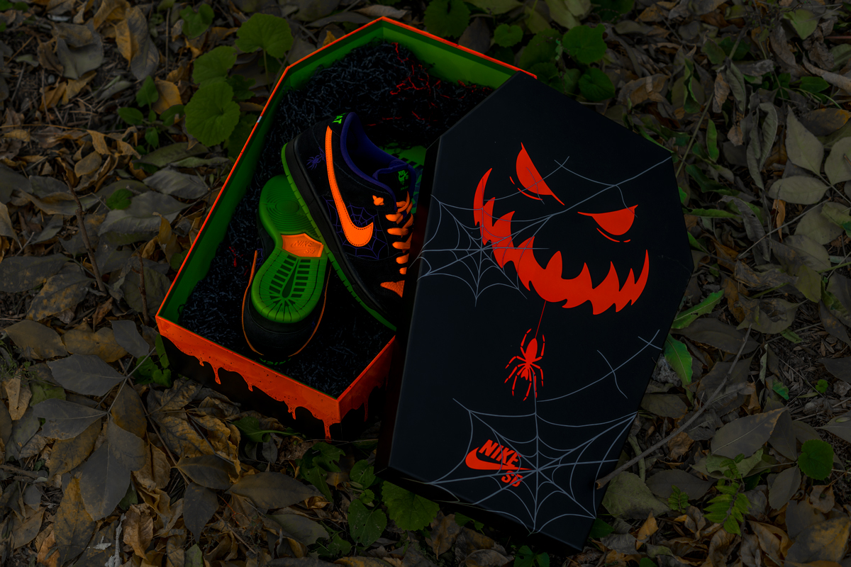 特殊鞋盒抢先开箱上脚!周董超爱的「万圣节」dunk sb 明天发售!