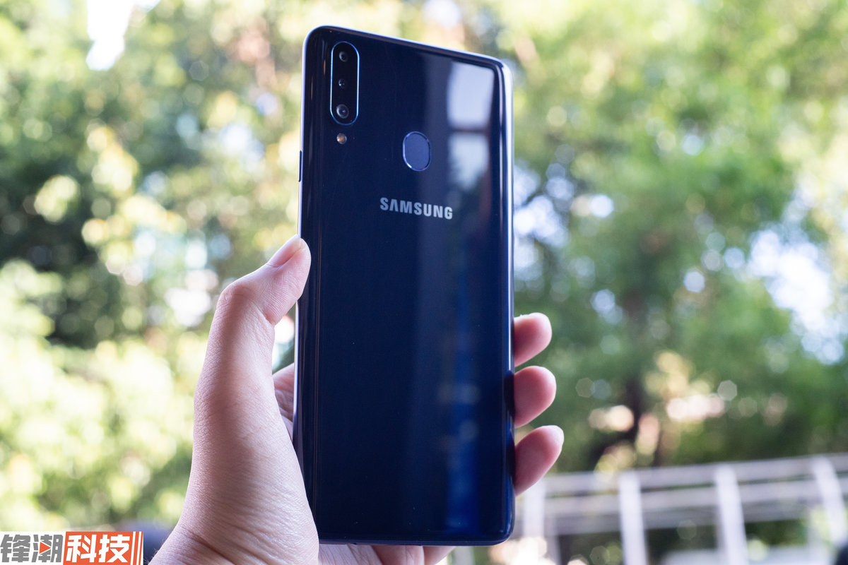 三星galaxya20s图赏多摄大电池的千元实惠之选