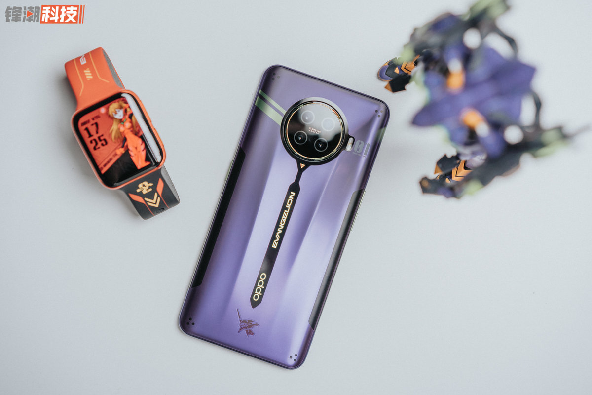 oppo ace2 也是 ace 系列的一员,当时发布会上的最后一张 ppt 给大家