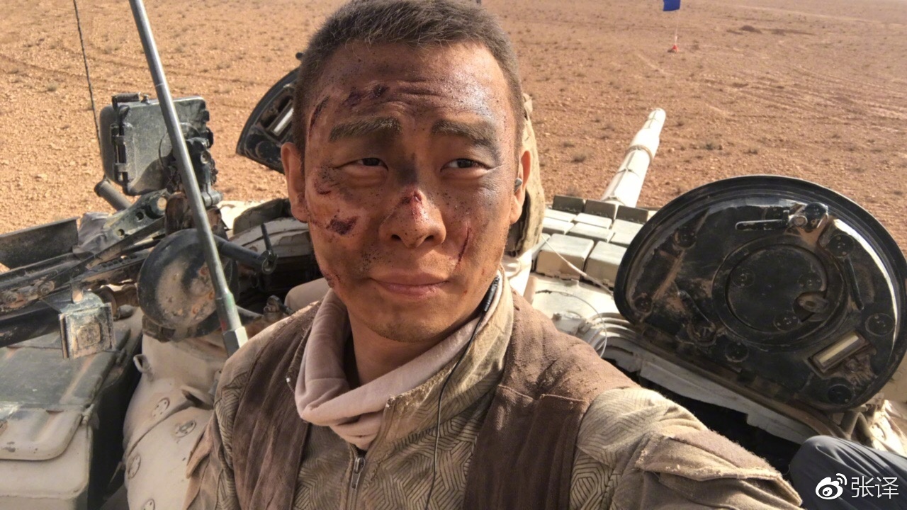 红海行动破35亿张译发文为演员谱写英雄颂歌