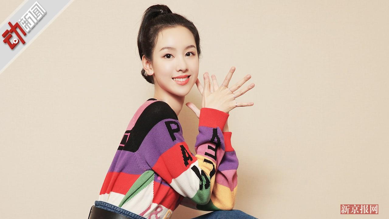 小耳朵陈都灵现场模仿蜡笔小新 重现电影《破