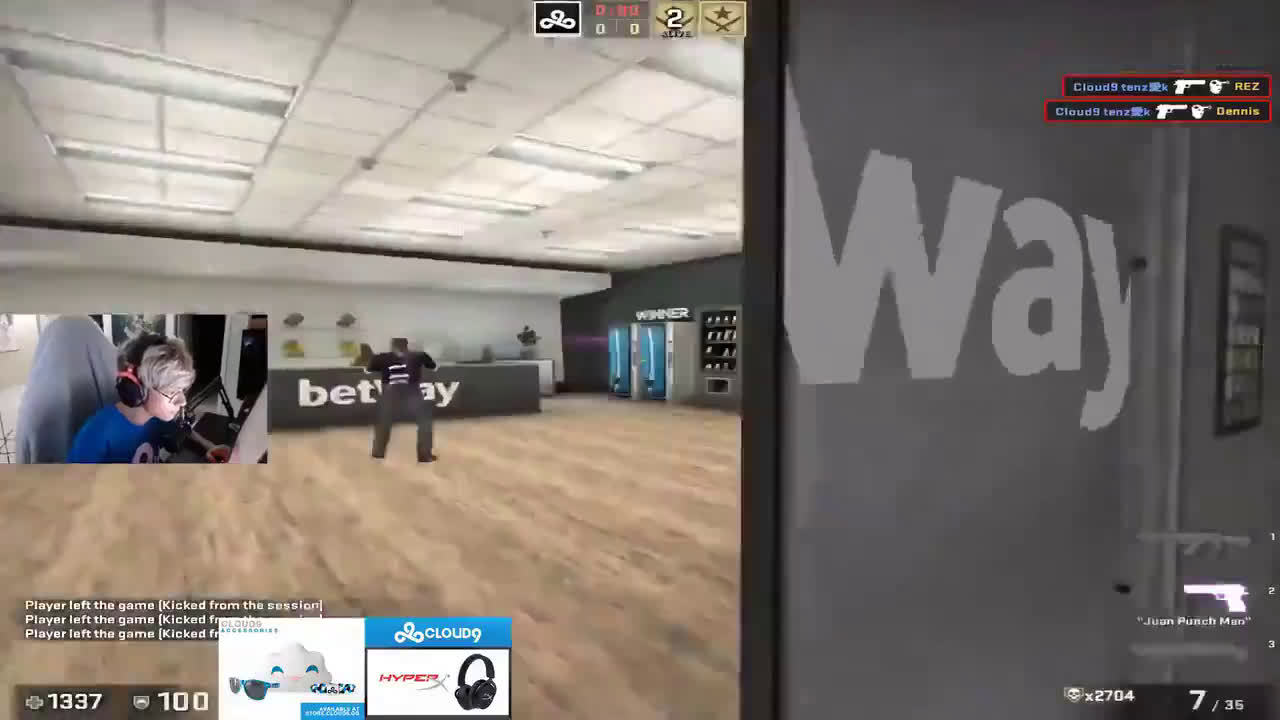 C9战队《CSGO》分部的变态成员TenZ在Aim_手机新浪网