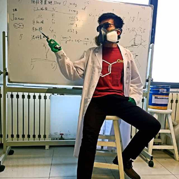 清华段子手"毕导":用科学思维逗闷子|毕啸天|清华大学|本科_新浪新闻